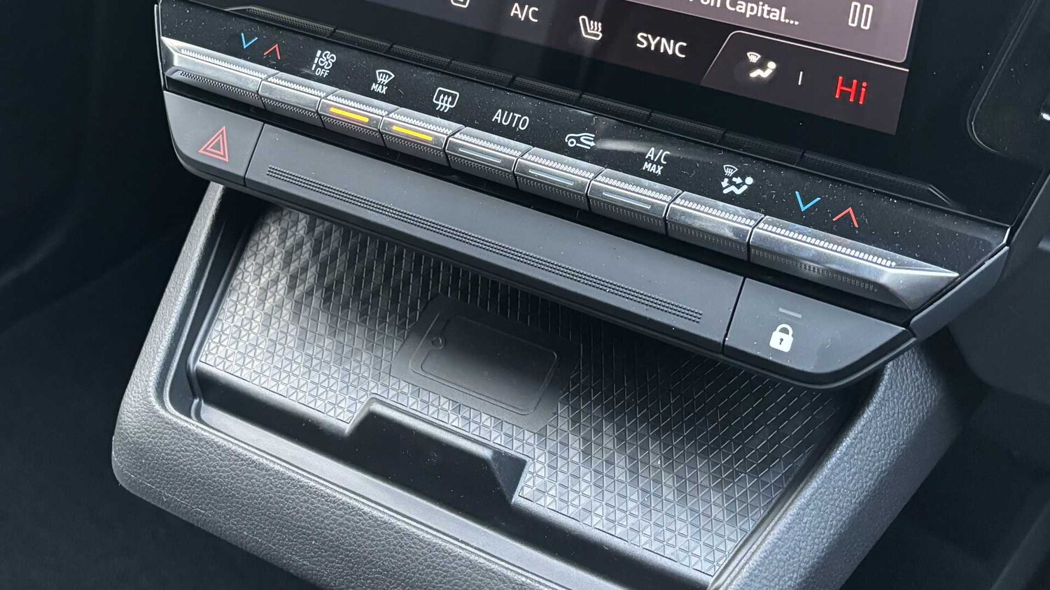 Used Renault Megane E Tech for sale - 77860190: Photo 32