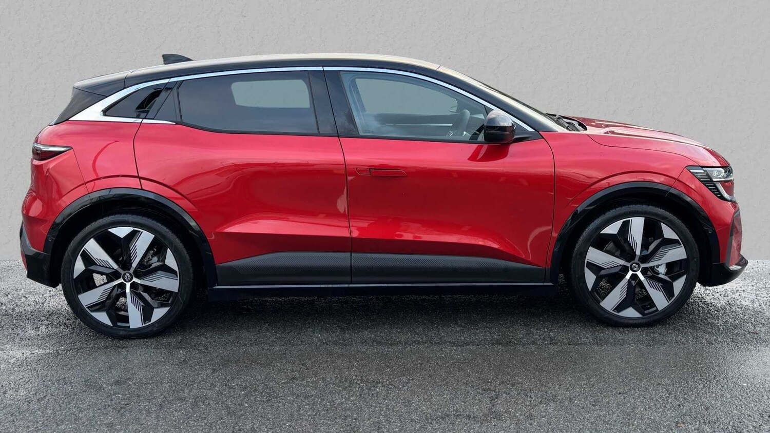 Used Renault Megane E Tech for sale - 77860190: Photo 7