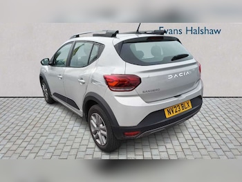 Used Dacia Sandero Stepway 2023 for sale - 78024008: Photo