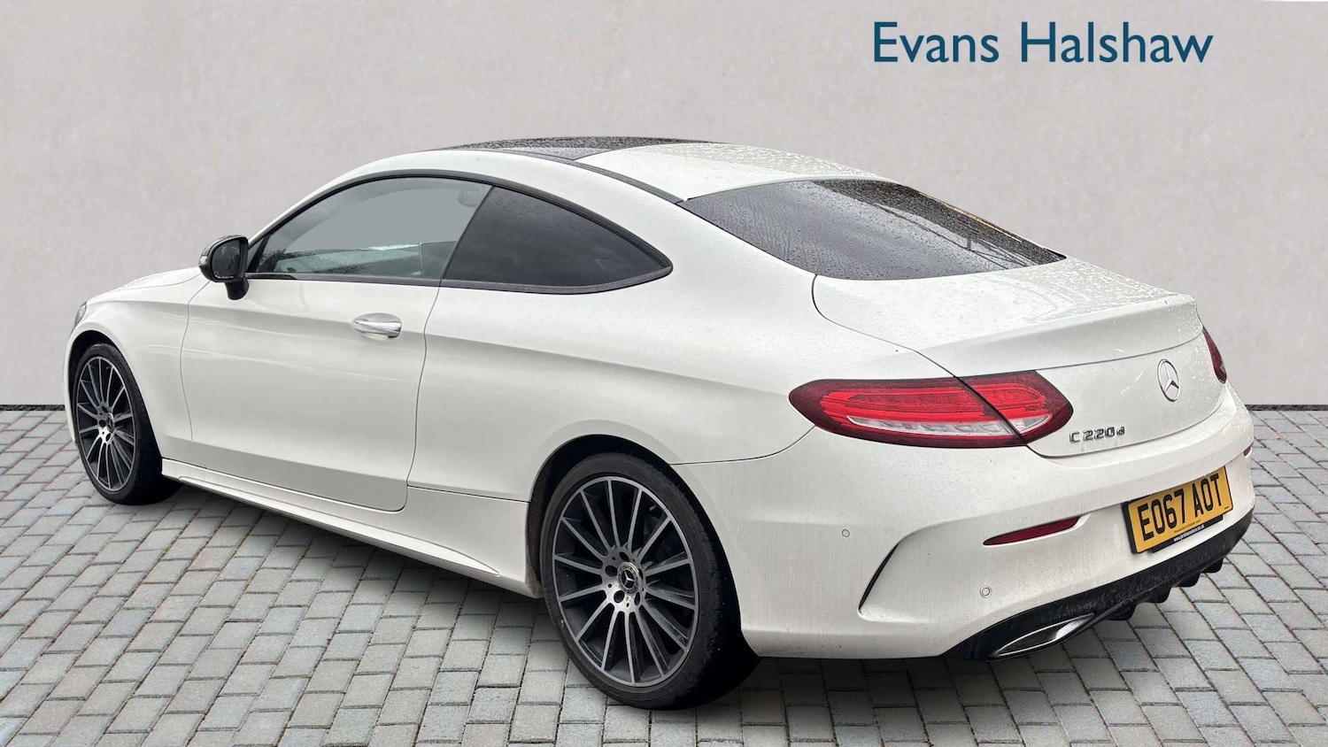 Used Mercedes-Benz C Class 2017 for sale - 77856684: Photo 4