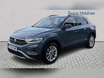 Used Volkswagen T-Roc 2024 for sale - 77857667: Photo