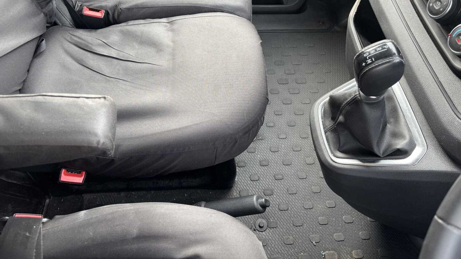 Used Renault Trafic 2024 for sale - 77856703: Photo 35