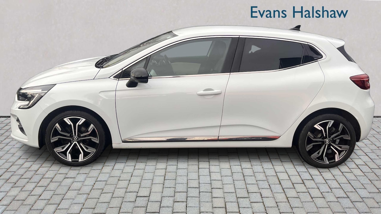 Used Renault Clio 2022 for sale - 77861158: Photo 4