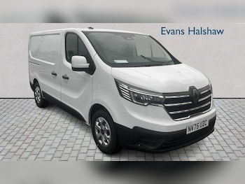 Renault Trafic feature image