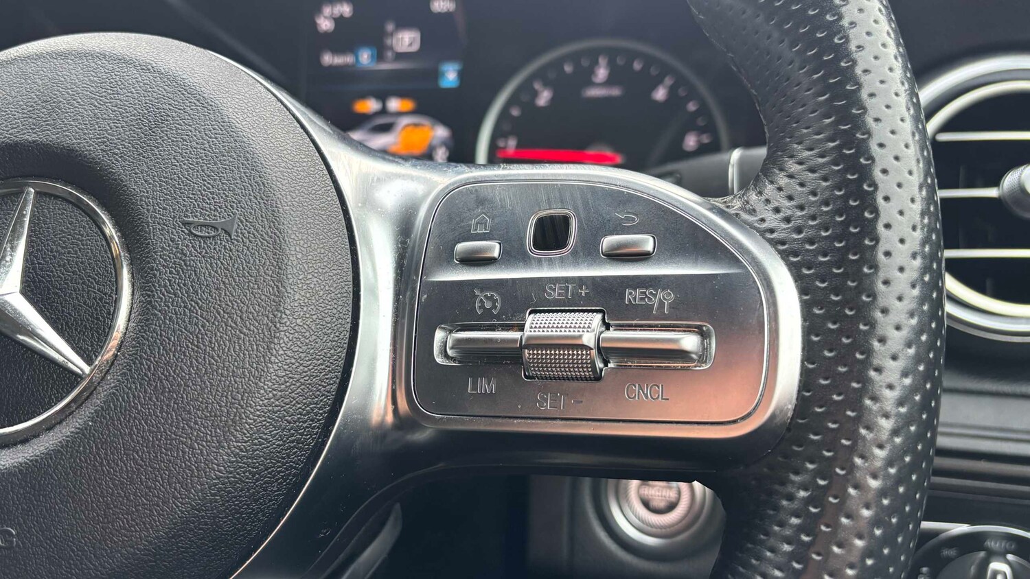 Used Mercedes-Benz GLC for sale - 77859707: Photo 14