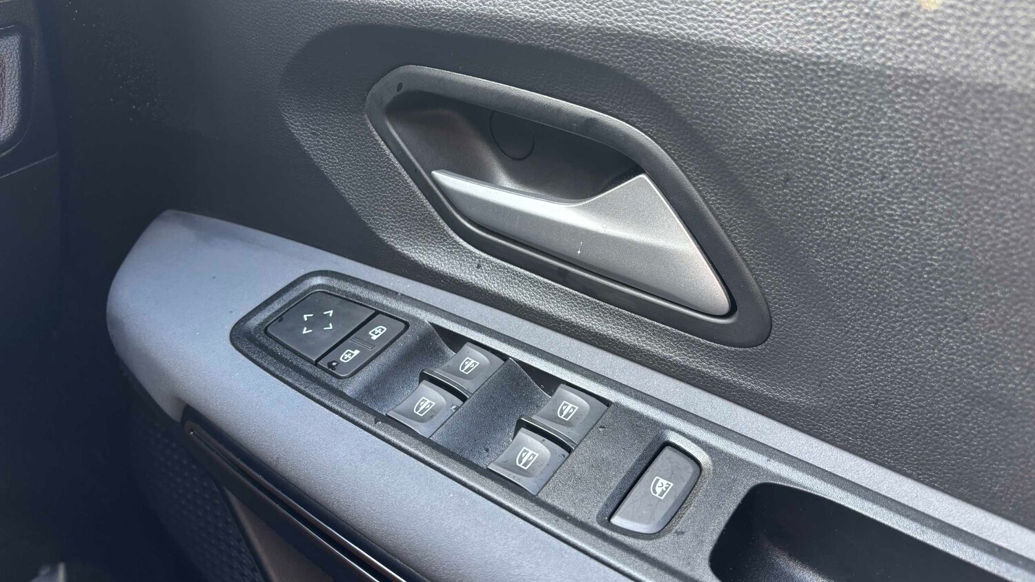 Used Dacia Jogger for sale - 77860300: Photo 18