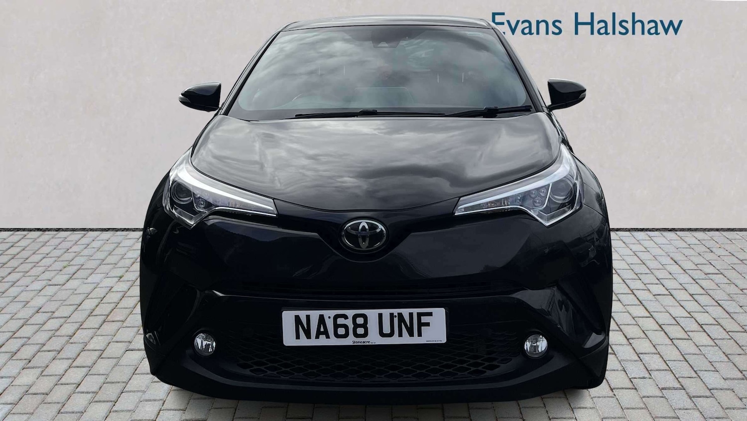 Used Toyota C-HR for sale - 77860263: Photo 2
