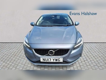 Used Volvo V40 2017 for sale - 78961048: Photo