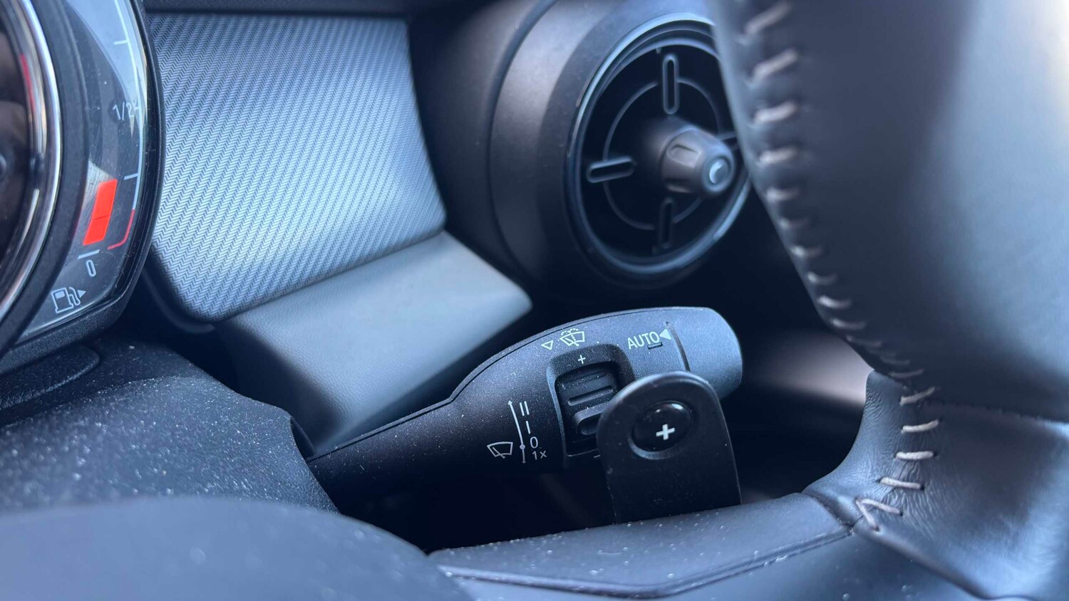 Used MINI Convertible 2022 for sale - 77859204: Photo 15