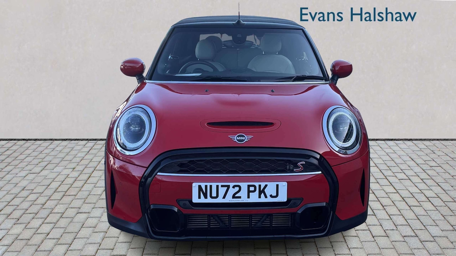 Used MINI Convertible 2022 for sale - 77859204: Photo 2