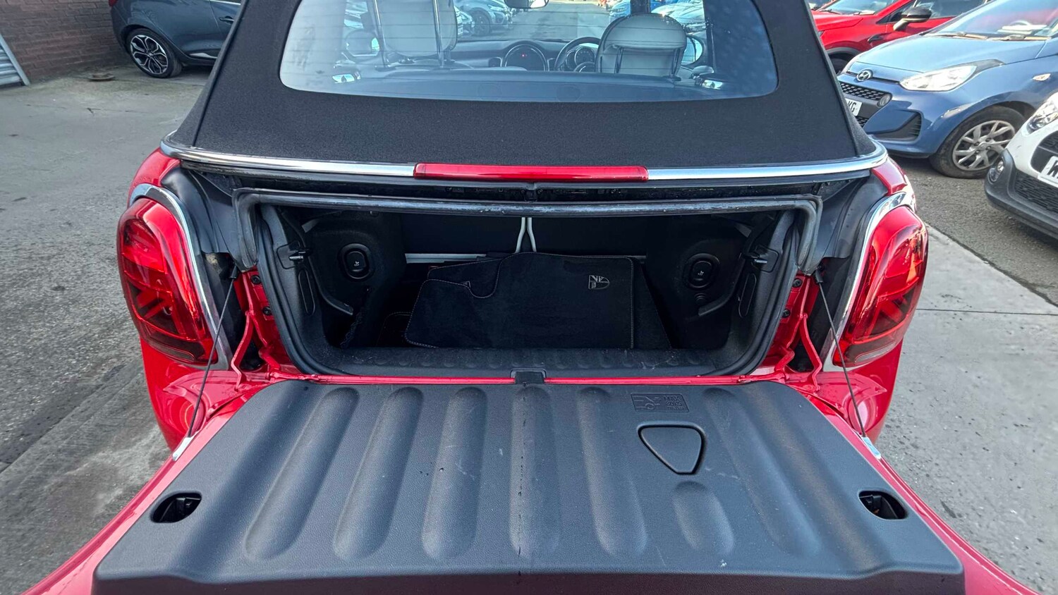 Used MINI Convertible 2022 for sale - 77859204: Photo 9