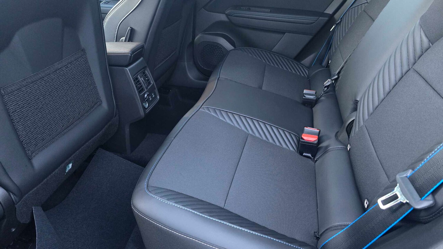 Used Renault Captur for sale - 77860493: Photo 8