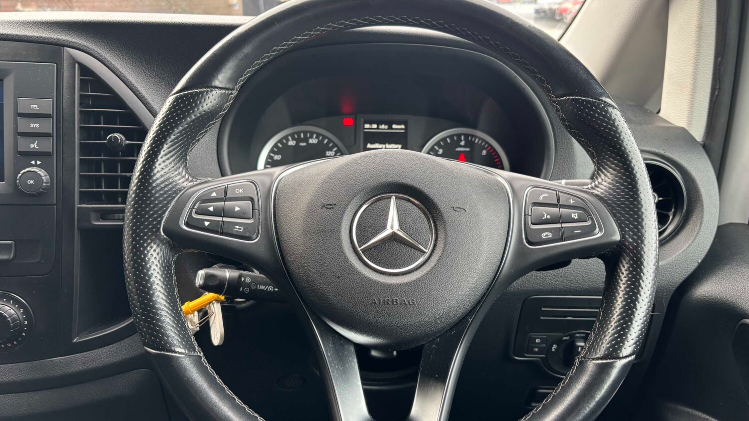 Used Mercedes-Benz Vito 2022 for sale - 77858018: Photo 13