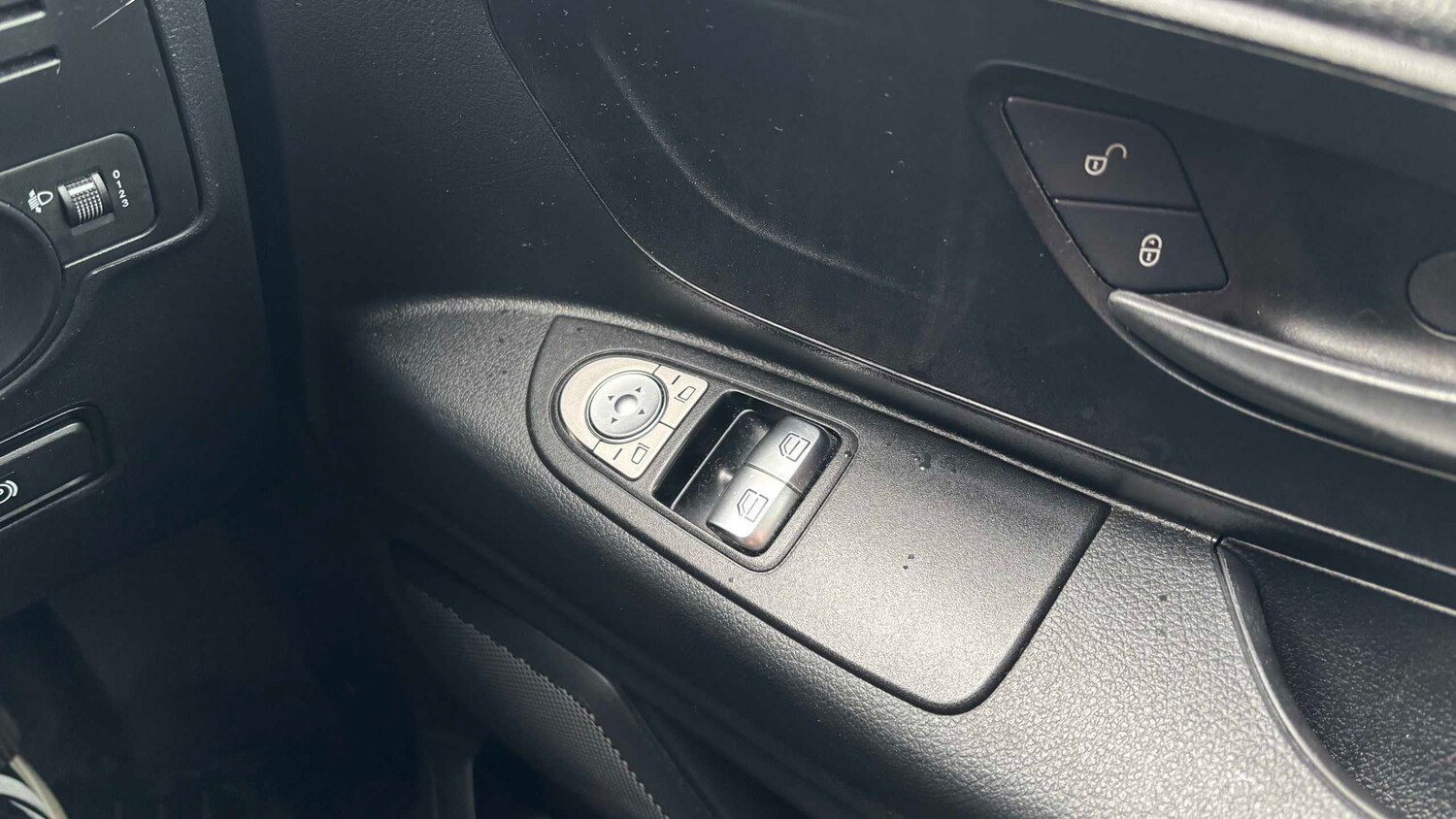 Used Mercedes-Benz Vito 2022 for sale - 77858018: Photo 18