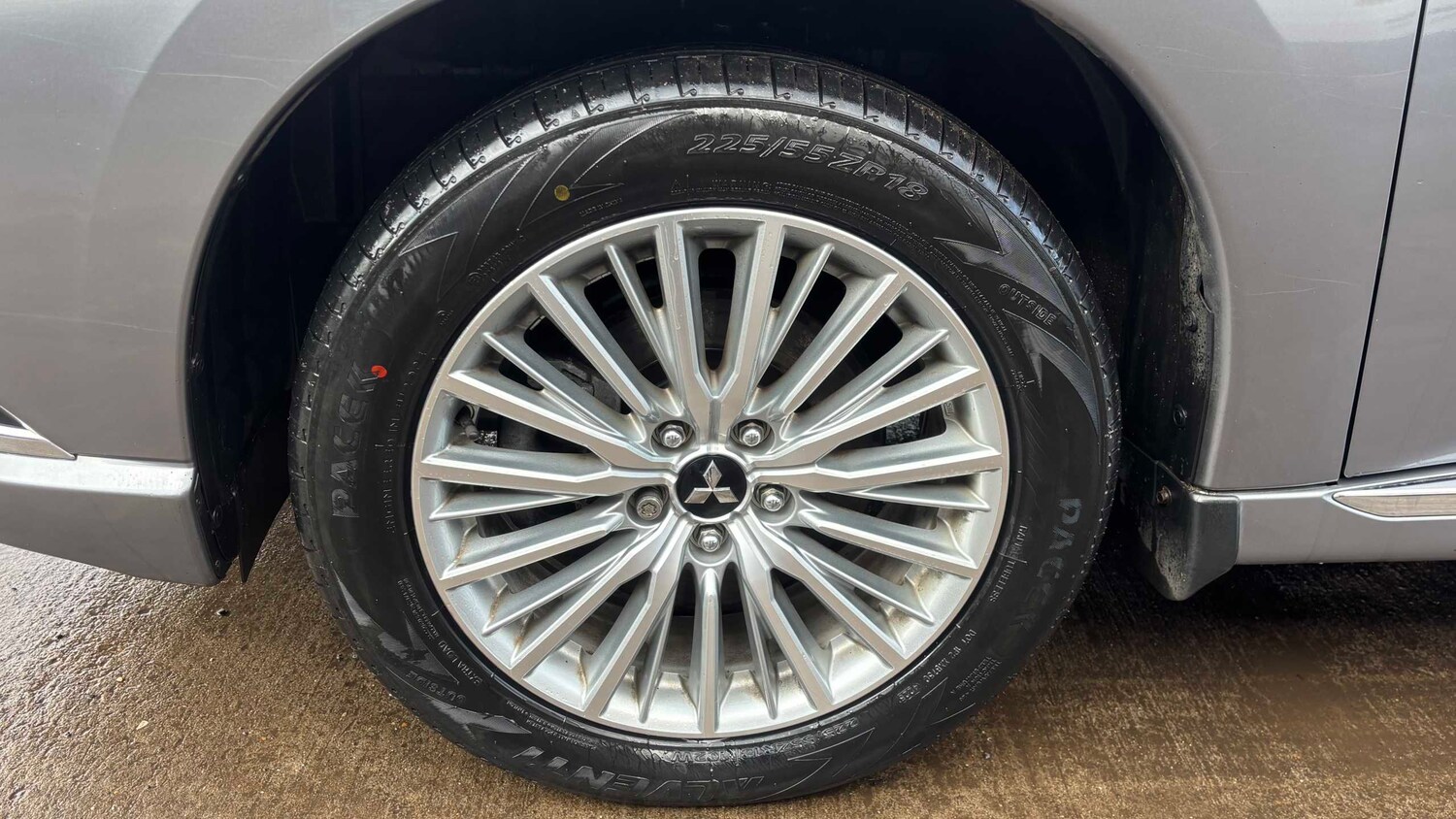 Used Mitsubishi Outlander for sale - 77861042: Photo 8