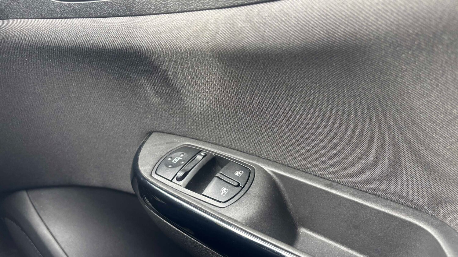 Used Vauxhall Corsa for sale - 77862532: Photo 18