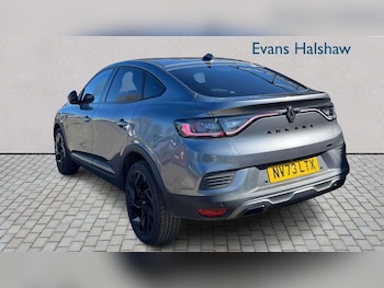 Used Renault Arkana 2023 for sale - 77928534: Photo