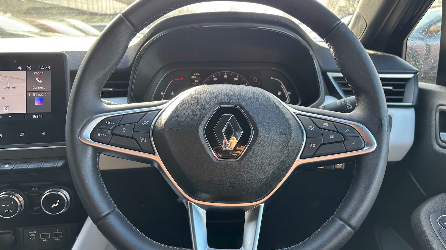 Used Renault Clio 2022 for sale - 77861615: Photo 10