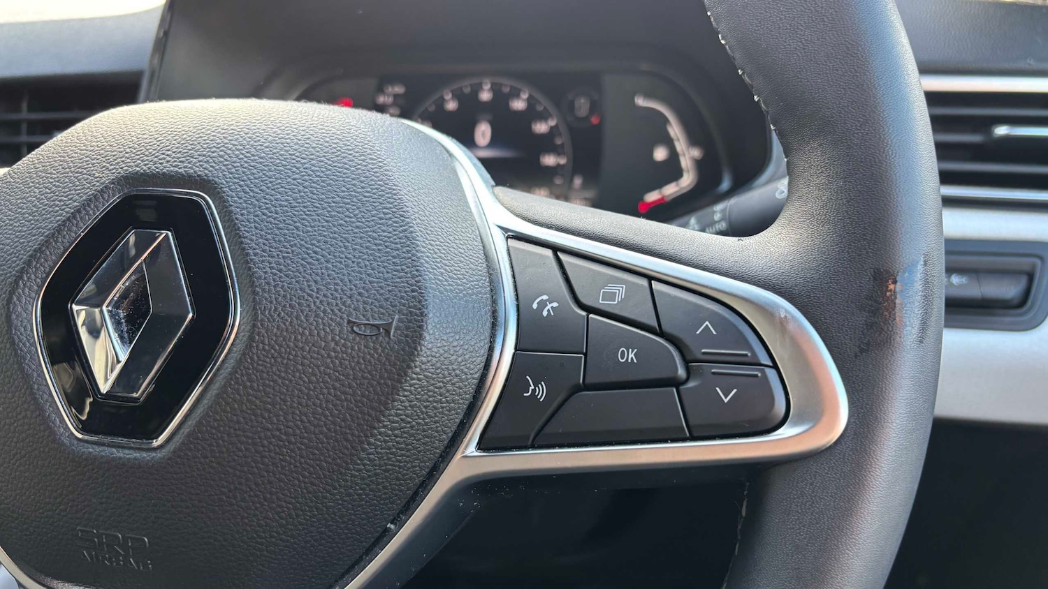 Used Renault Clio 2022 for sale - 77861615: Photo 13