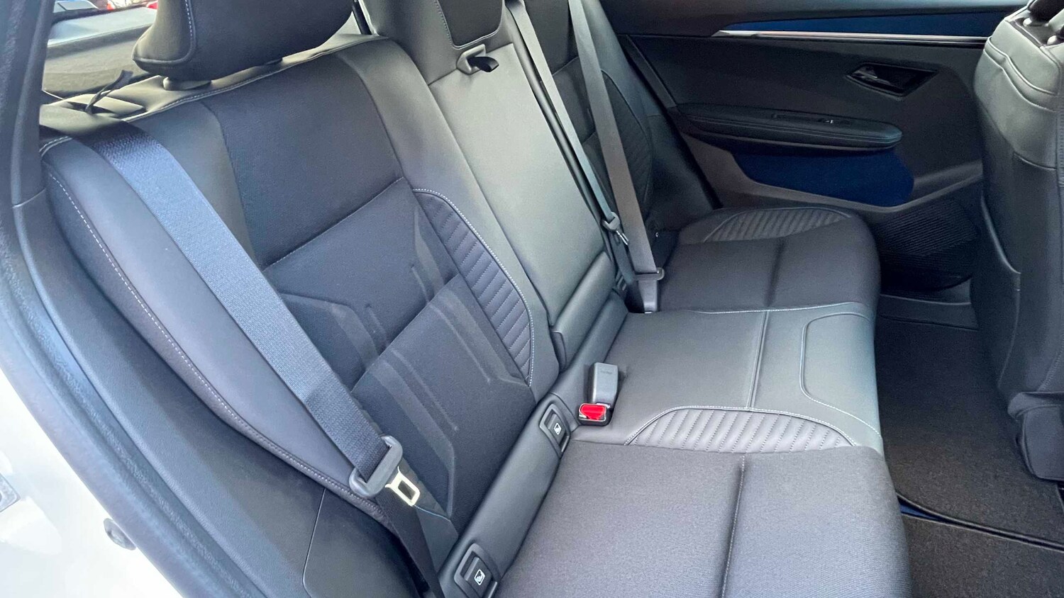 Used Renault Scenic E-Tech for sale - 77861900: Photo 23