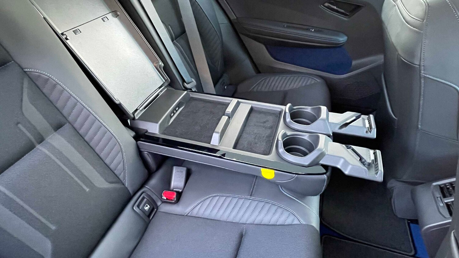 Used Renault Scenic E-Tech for sale - 77861900: Photo 25