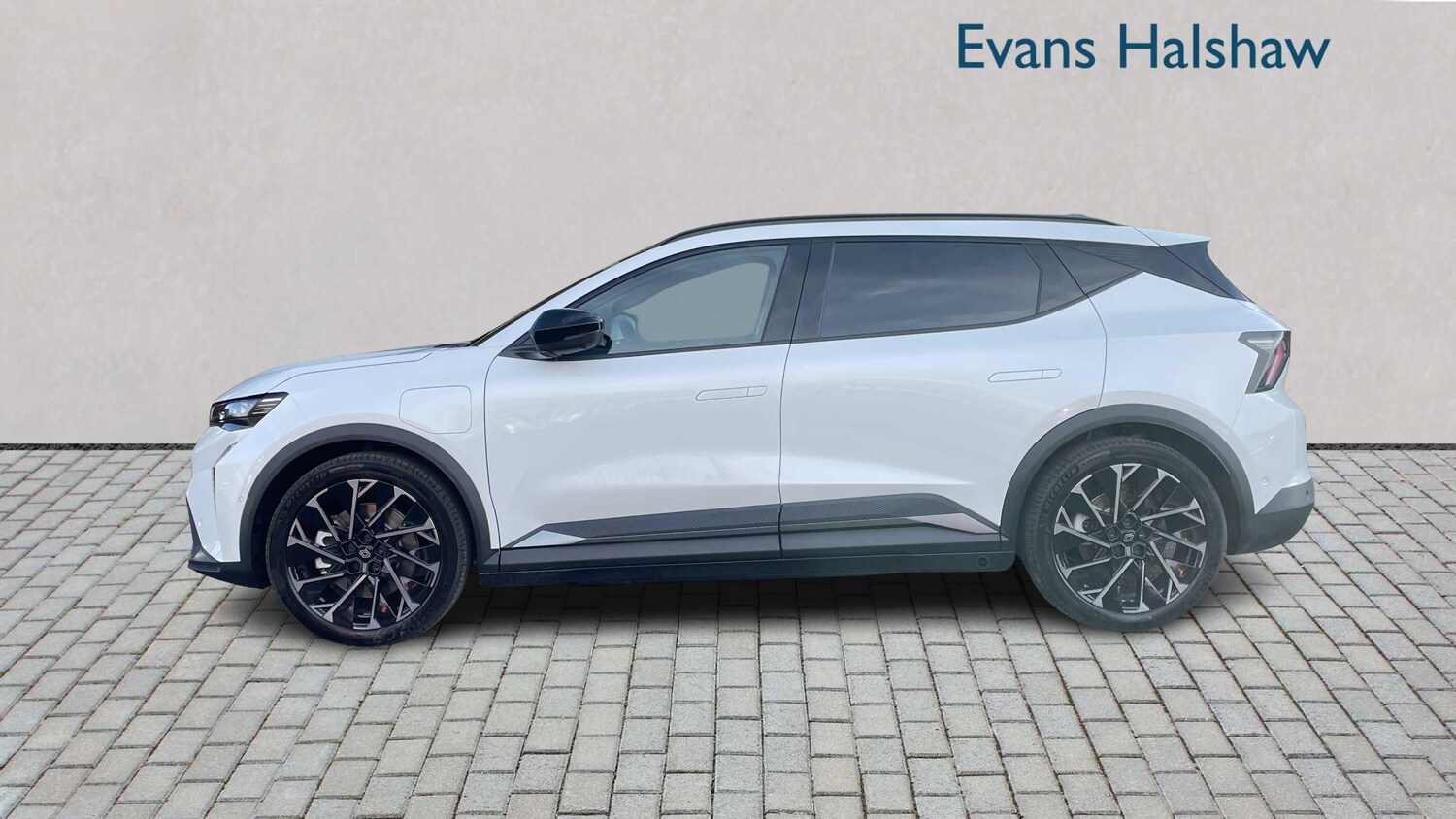 Used Renault Scenic E-Tech for sale - 77861900: Photo 8