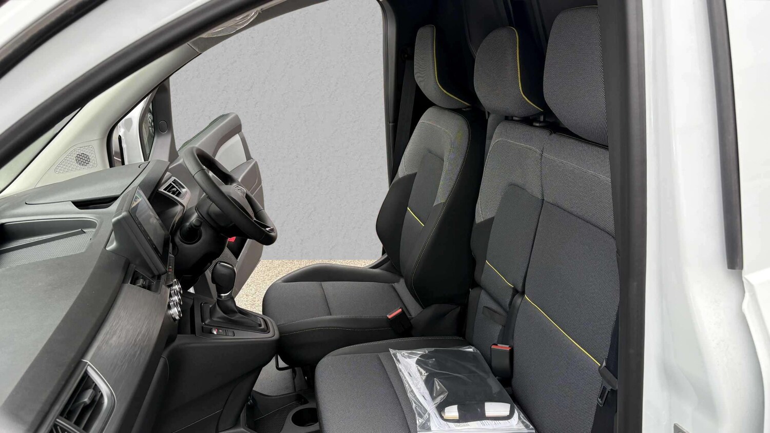 Used Renault Kangoo 2025 for sale - 77860705: Photo 35