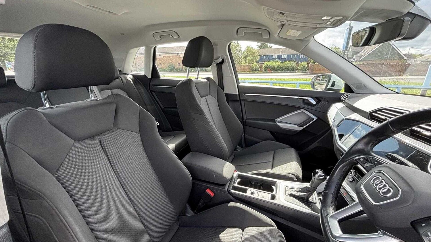 Used Audi Q3 2021 for sale - 77858237: Photo 16