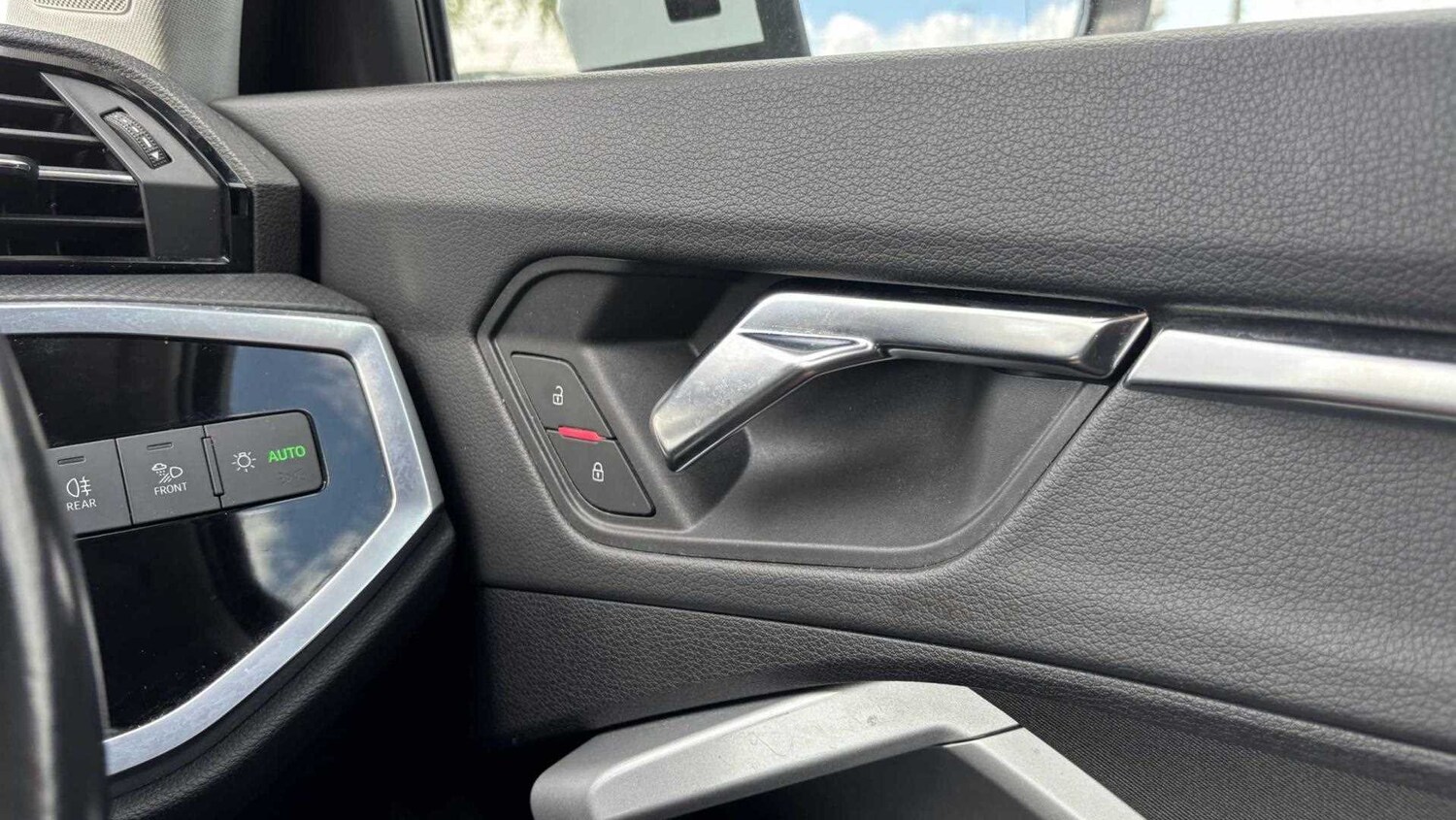 Used Audi Q3 2021 for sale - 77858237: Photo 30