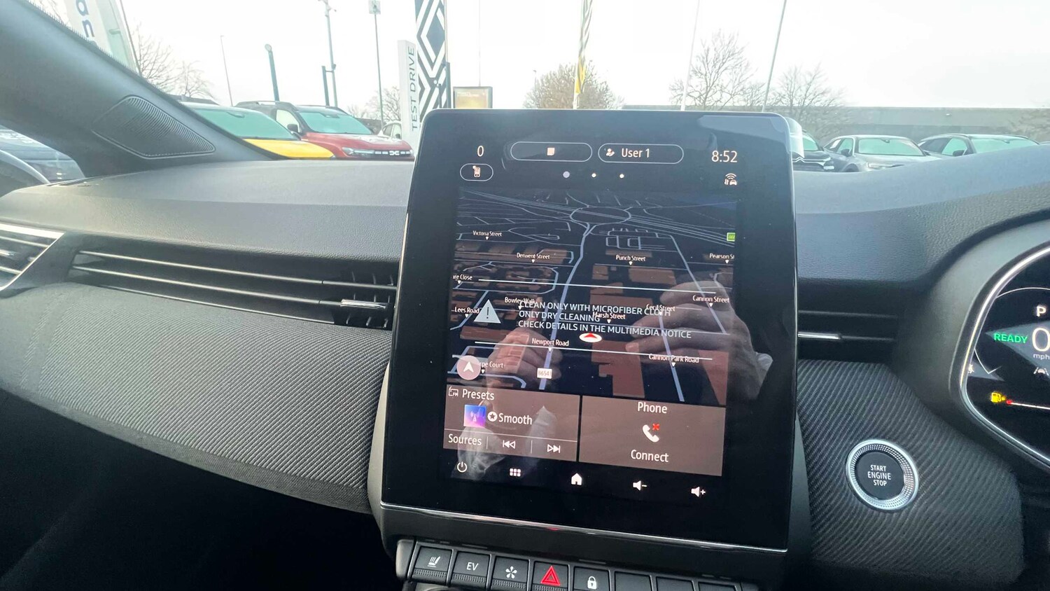 Used Renault Clio for sale - 77860400: Photo 17