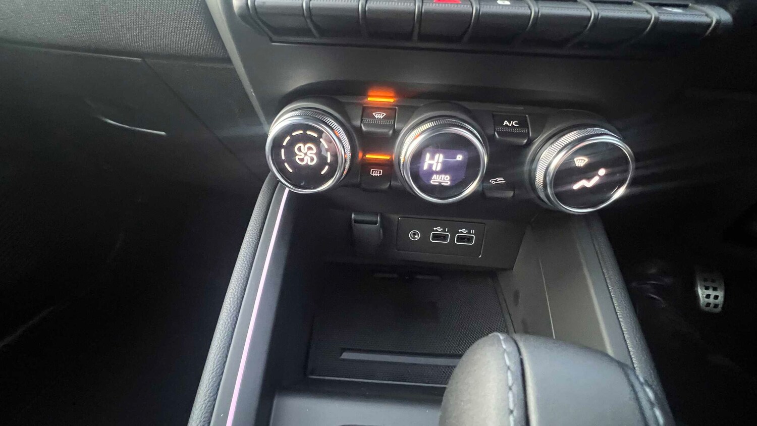 Used Renault Clio for sale - 77860400: Photo 20