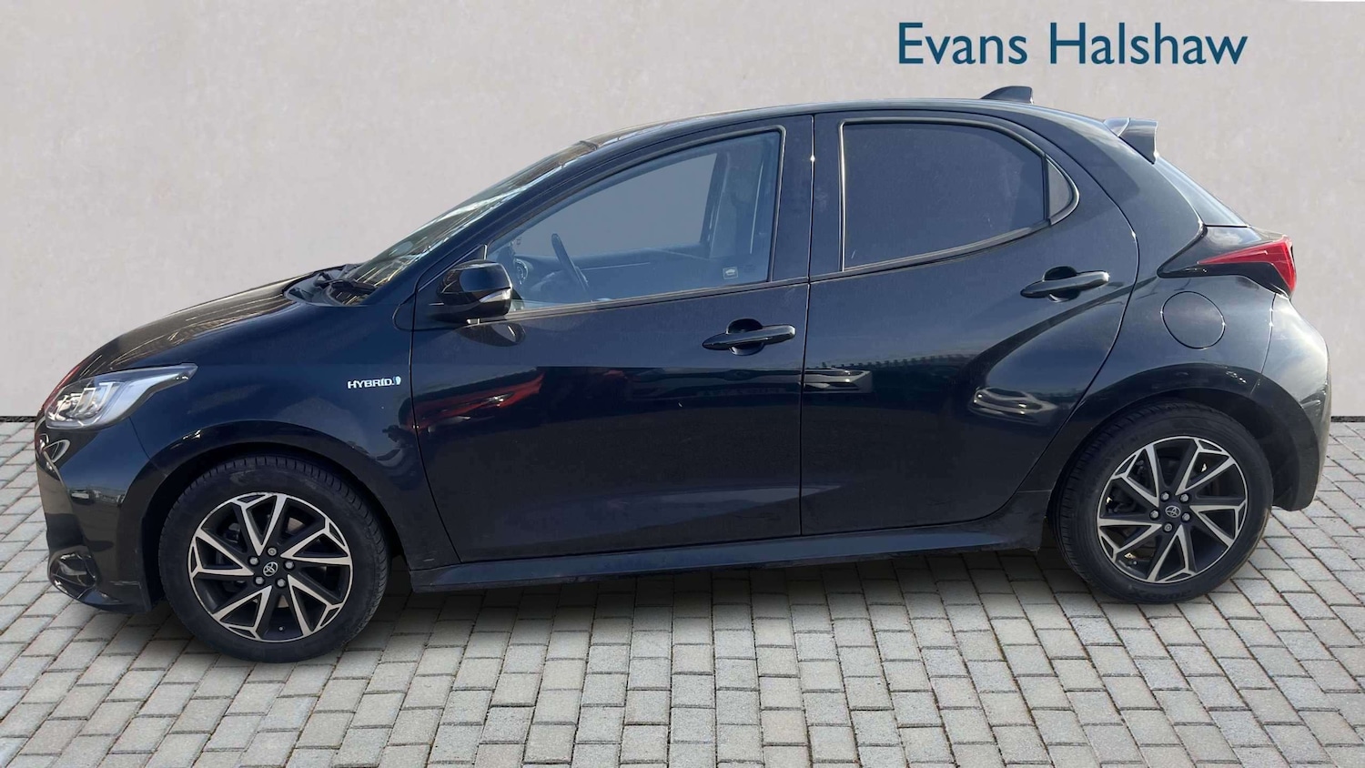 Used Toyota Yaris 2021 for sale - 78187957: Photo 4