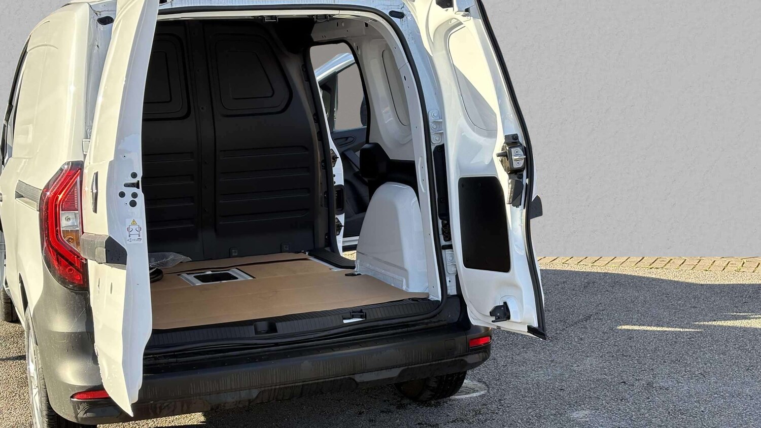 Used Renault Kangoo 2025 for sale - 77857007: Photo 15