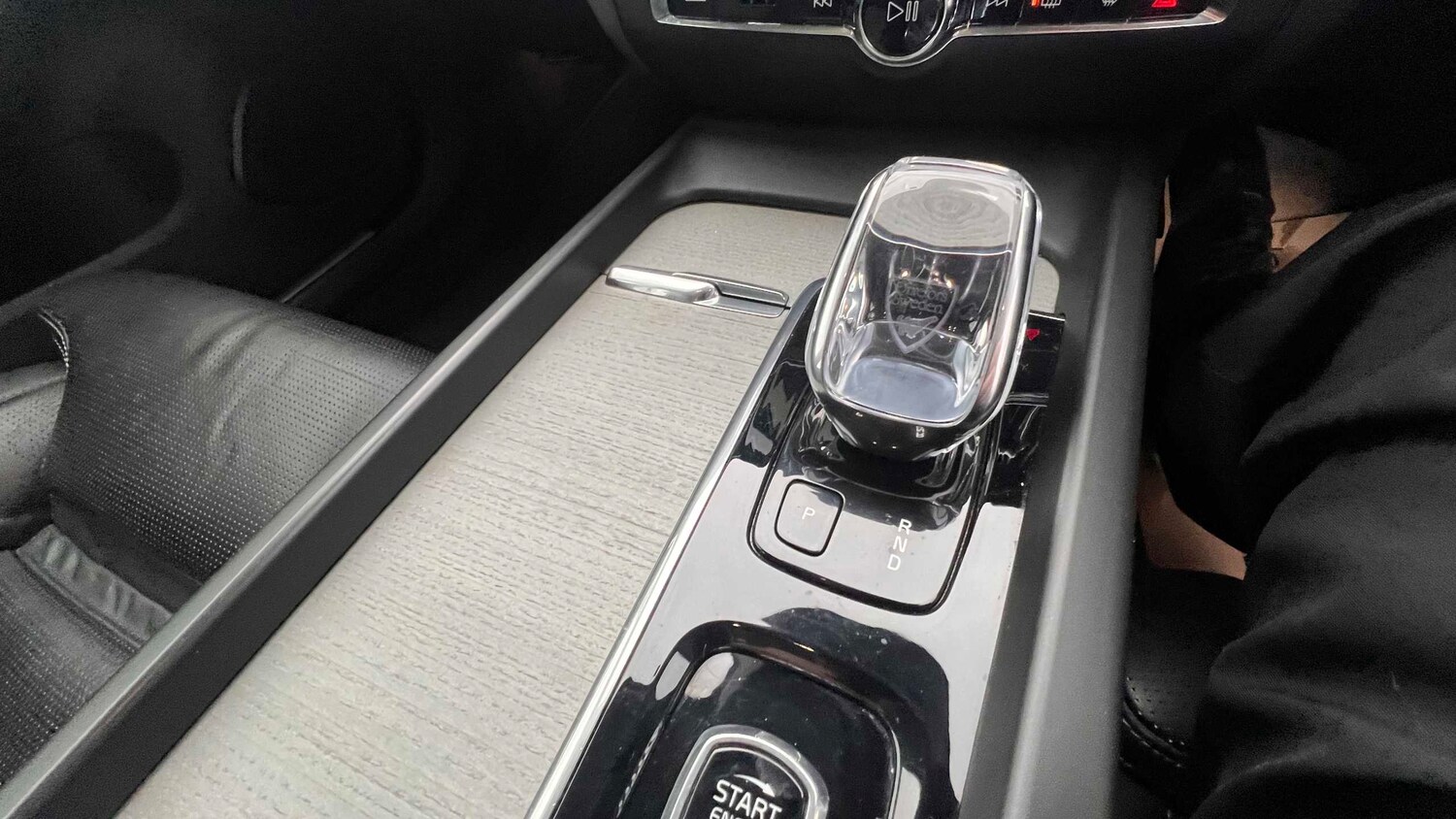 Used Volvo V60 for sale - 77860184: Photo 17