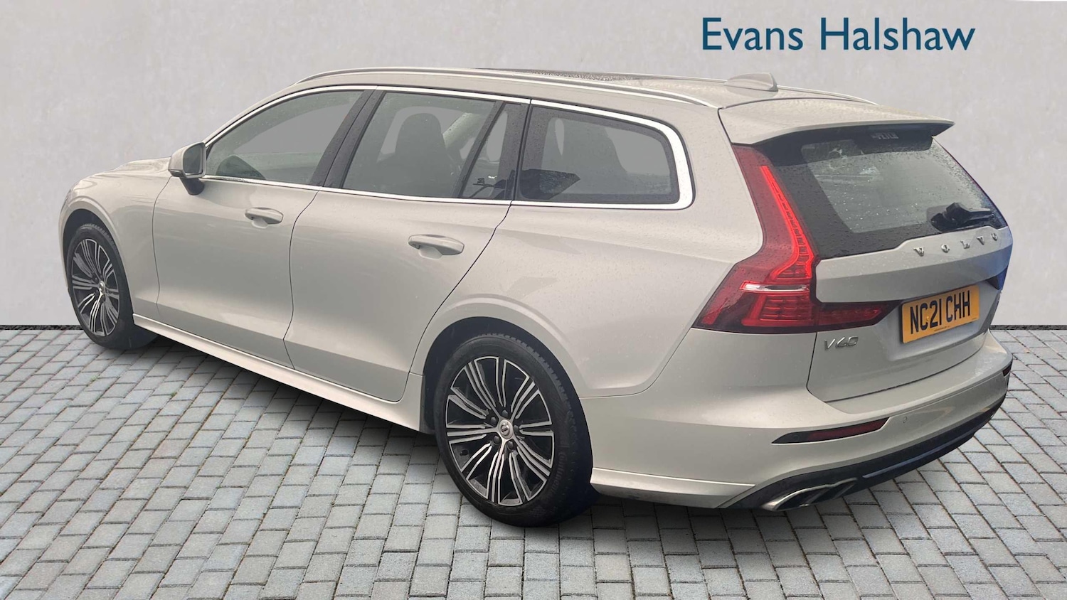 Used Volvo V60 for sale - 77860184: Photo 5