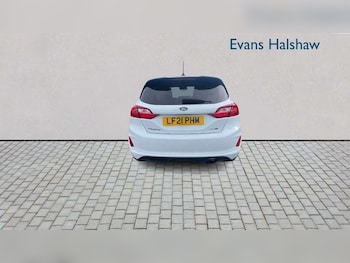 Used Ford Fiesta 2021 for sale - 77914136: Photo