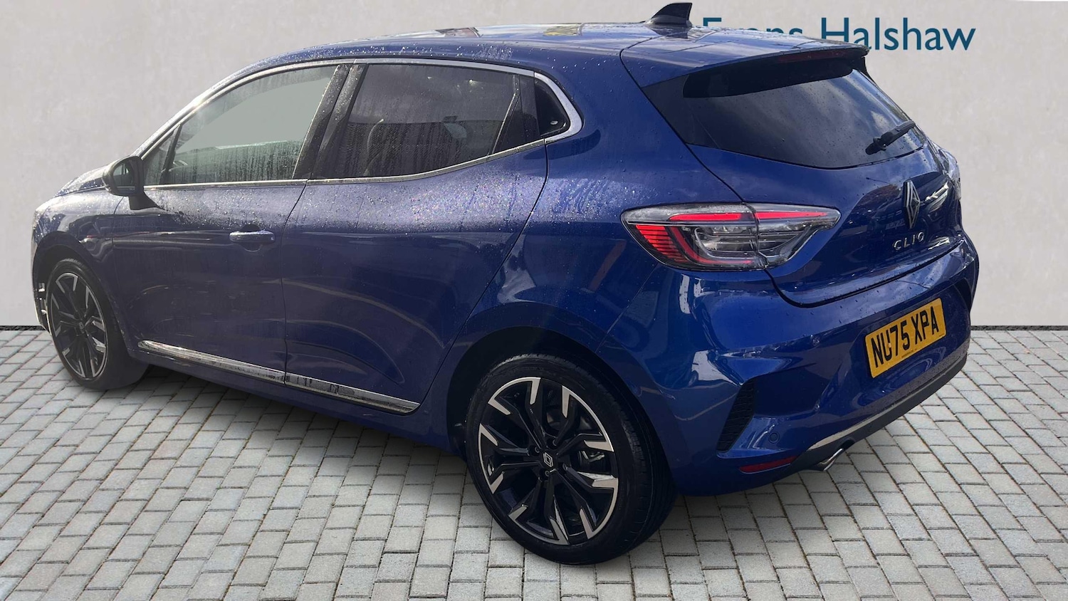 Used Renault Clio 2025 for sale - 77860789: Photo 5