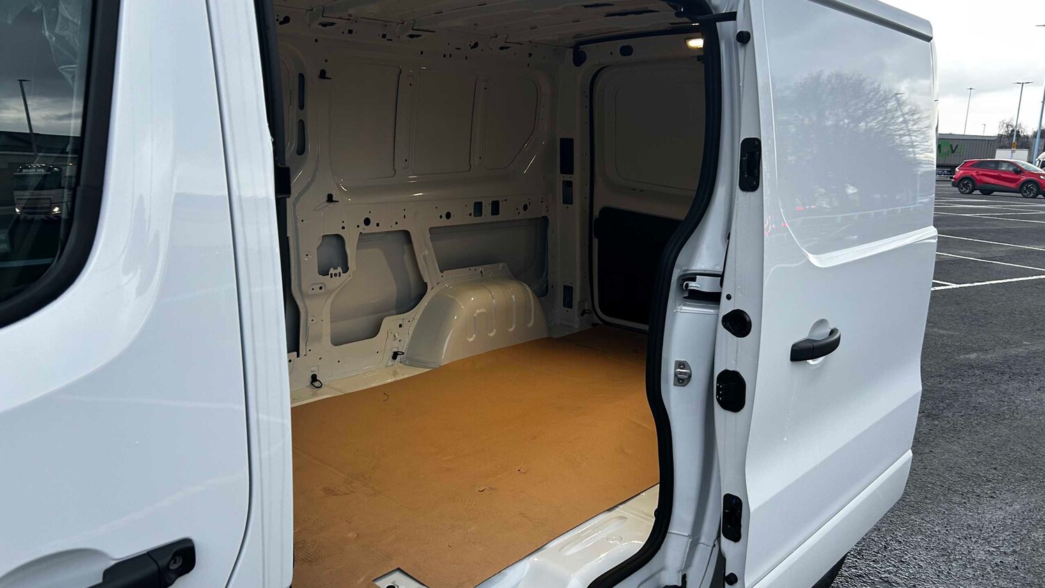 Used Renault Trafic for sale - 77860097: Photo 5