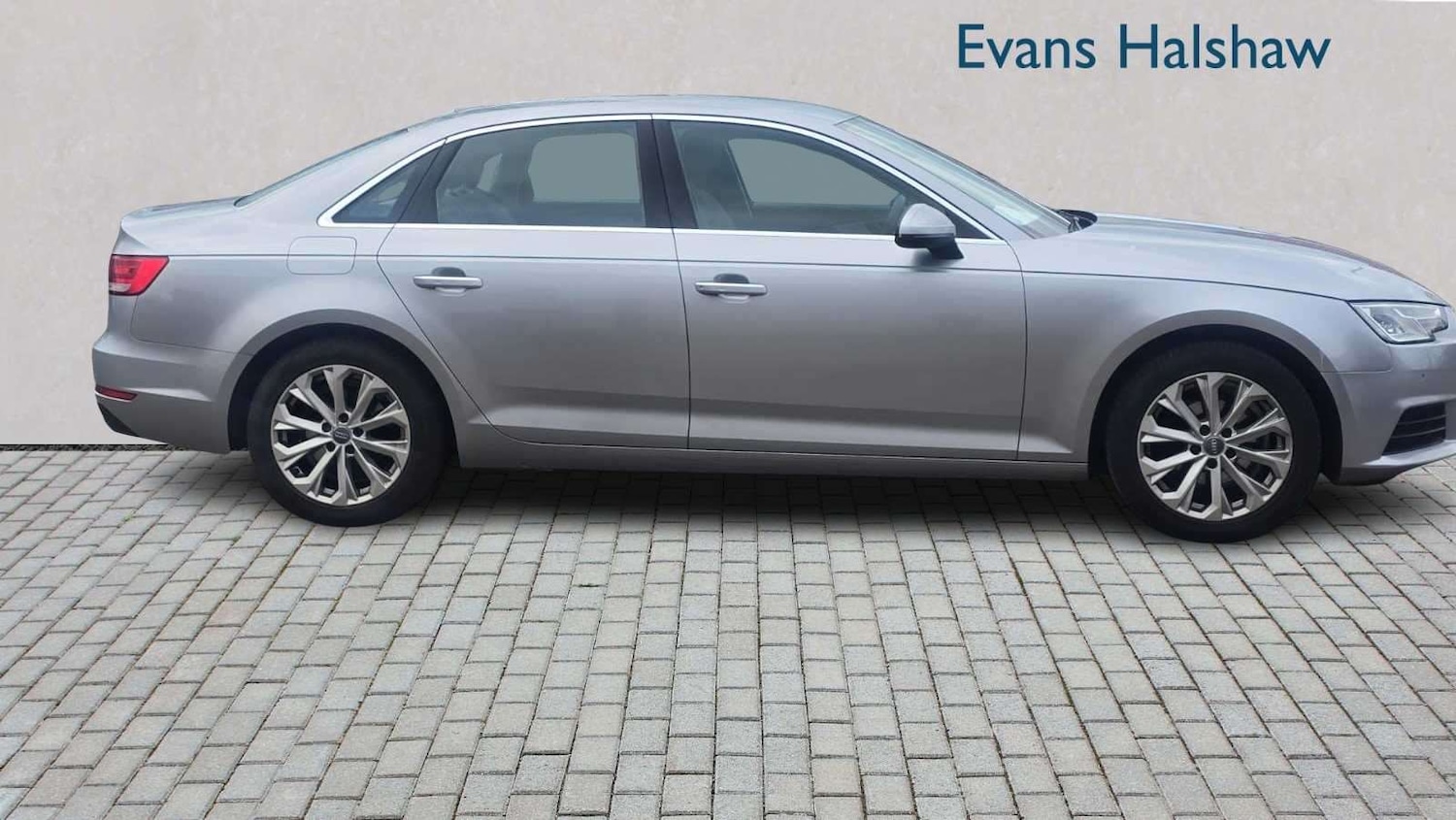 Used Audi A4 2016 for sale - 78104916: Photo 3