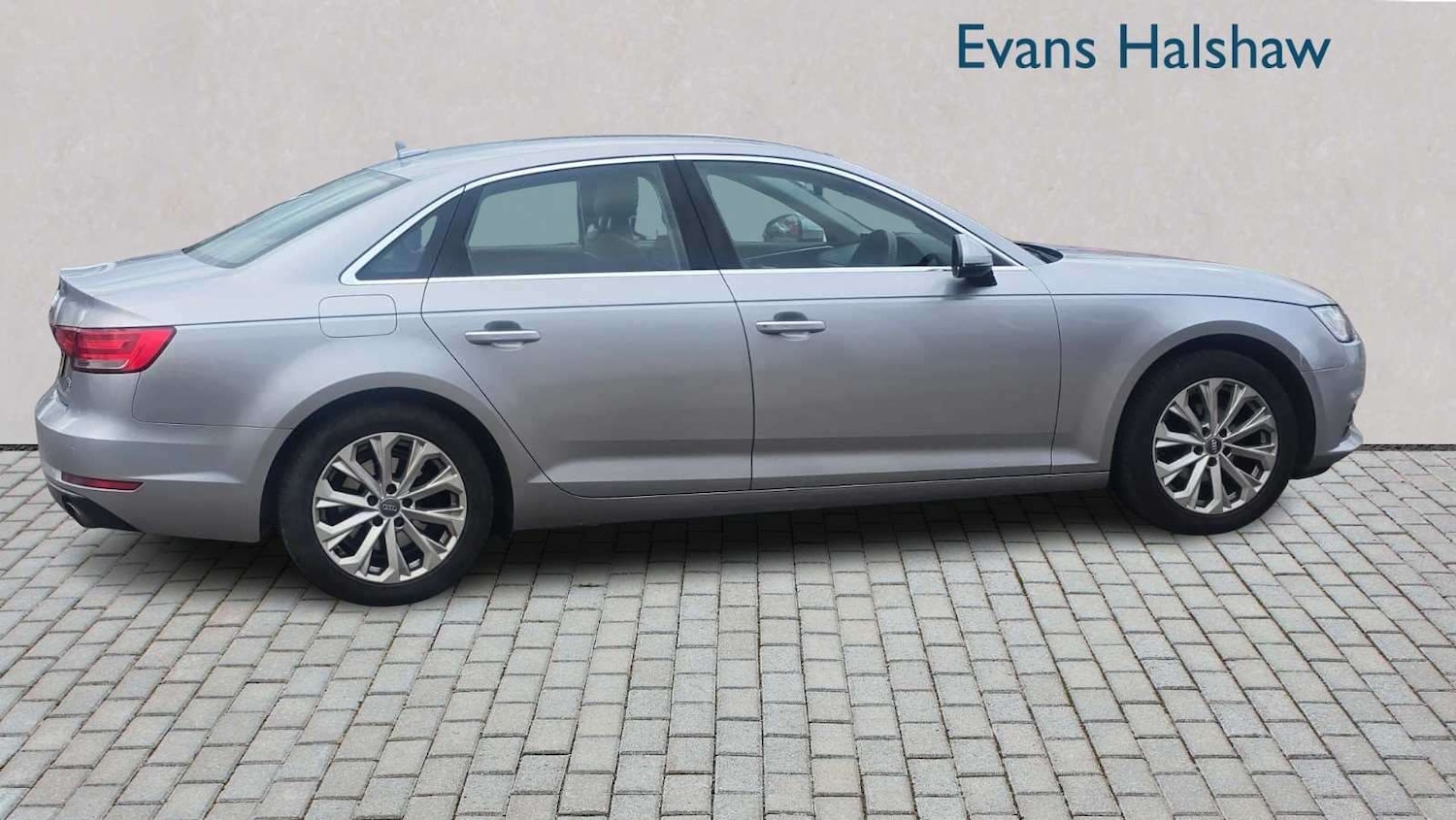 Used Audi A4 2016 for sale - 78104916: Photo 5
