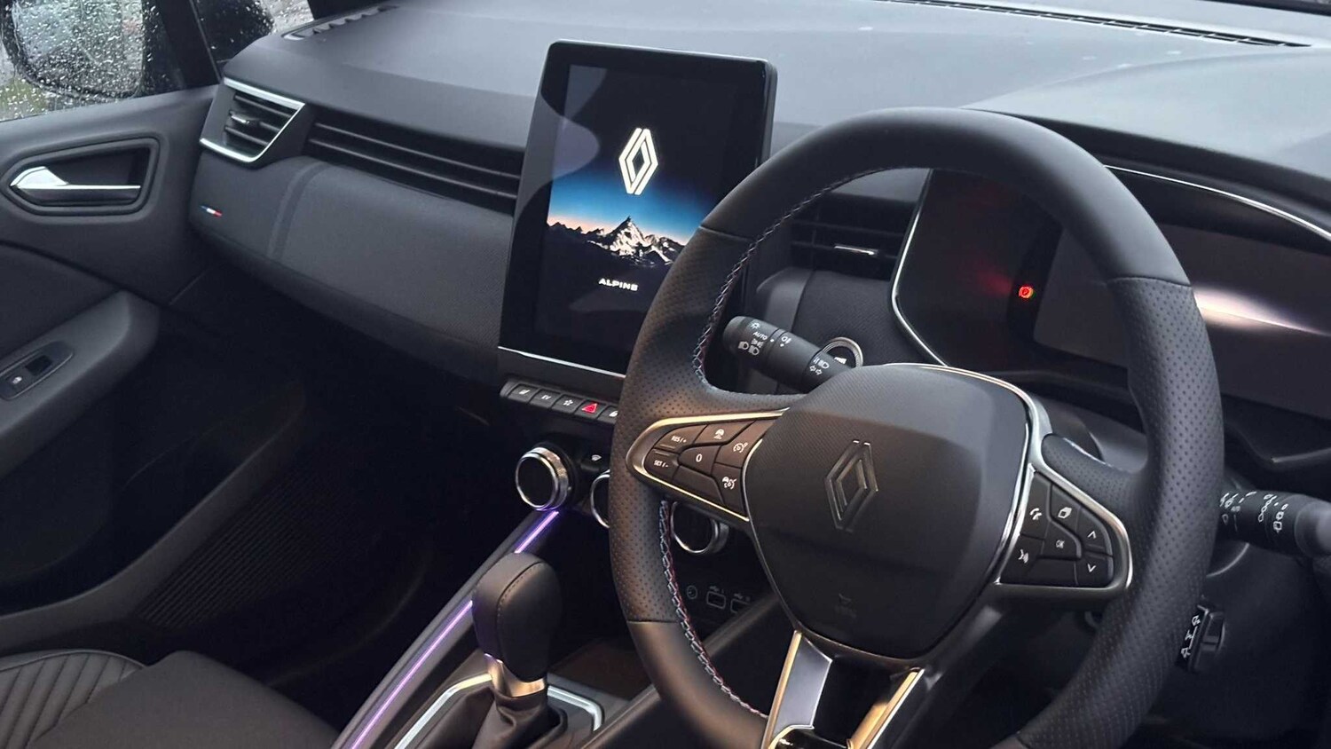 Used Renault Clio for sale - 77860004: Photo 17