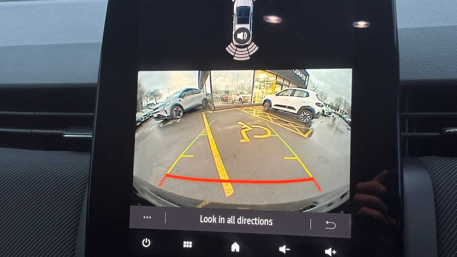 Used Renault Clio for sale - 77860004: Photo 2