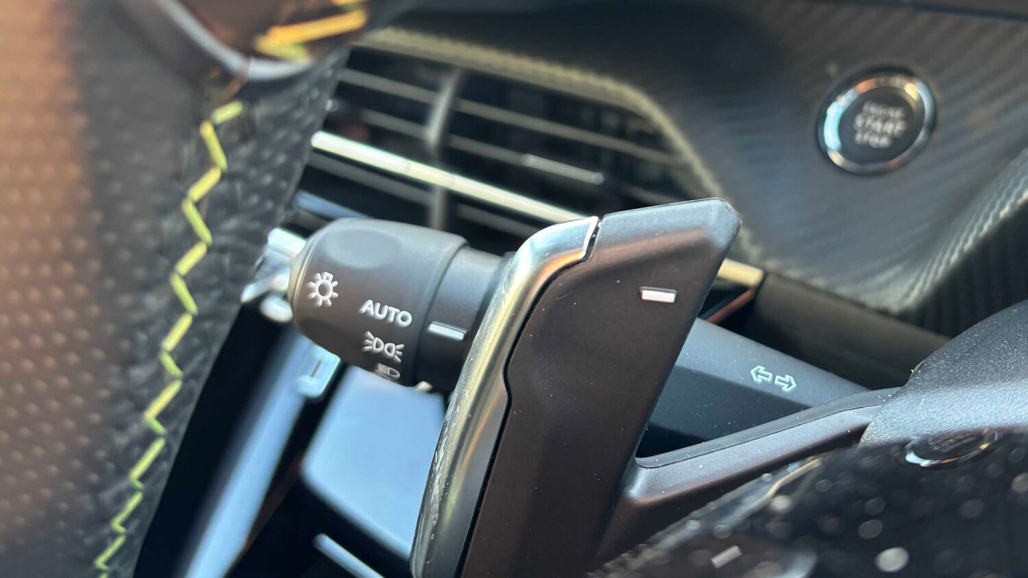 Used Peugeot 2008 for sale - 77862164: Photo 16