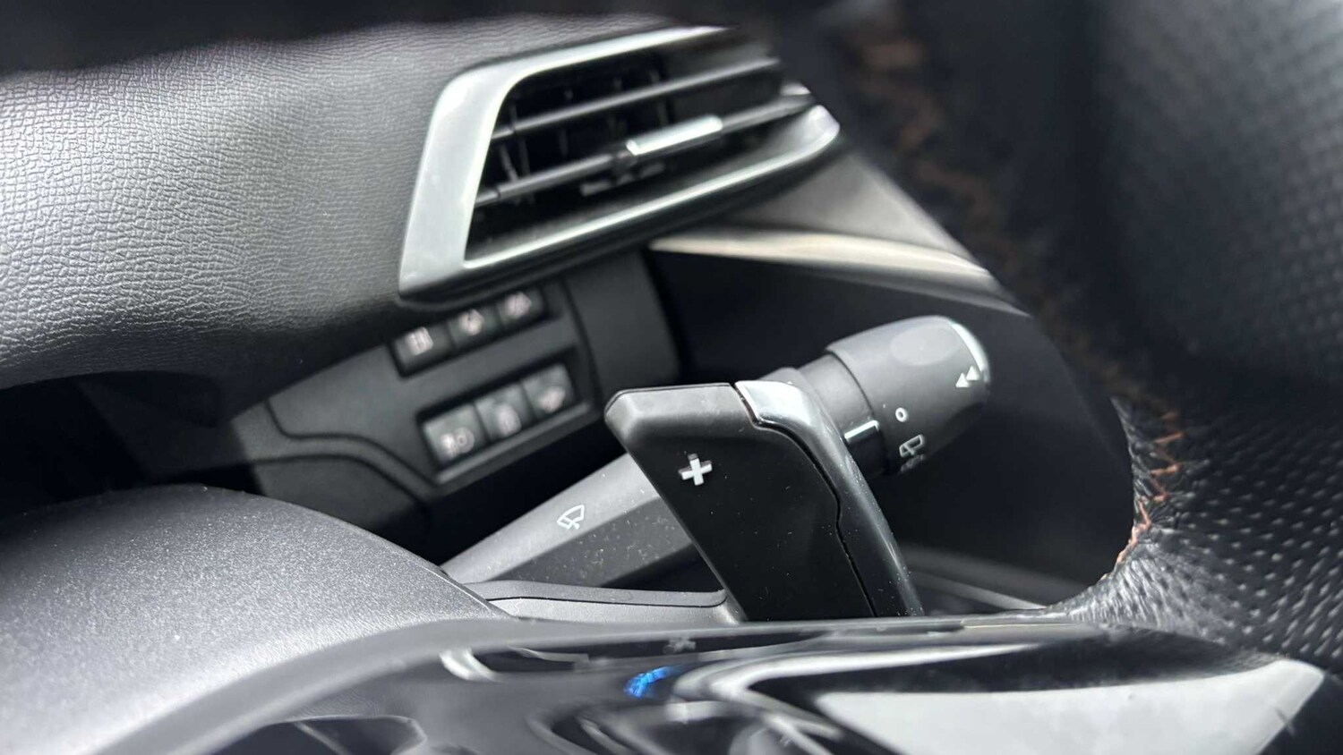 Used Peugeot 3008 for sale - 77860860: Photo 20