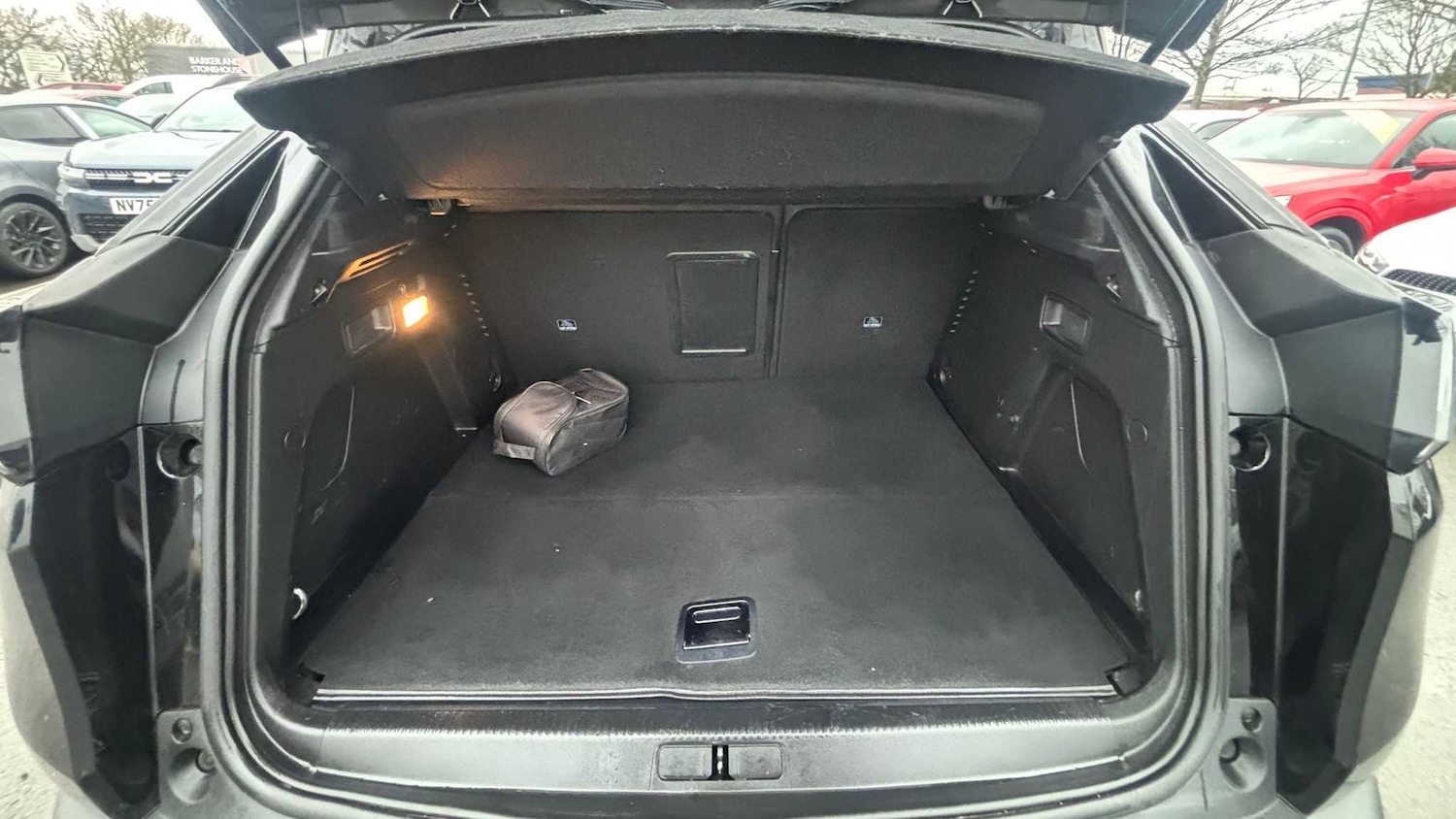 Used Peugeot 3008 for sale - 77860860: Photo 5