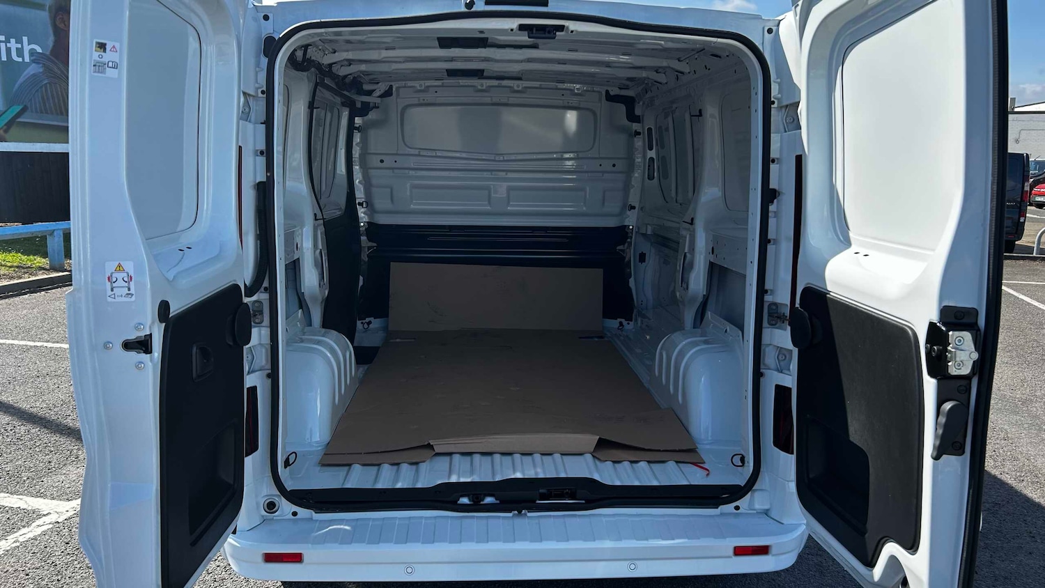 Used Renault Trafic 2026 for sale - 78209223: Photo 9