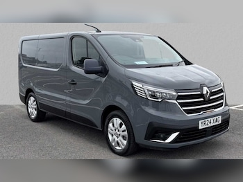 Renault Trafic feature image