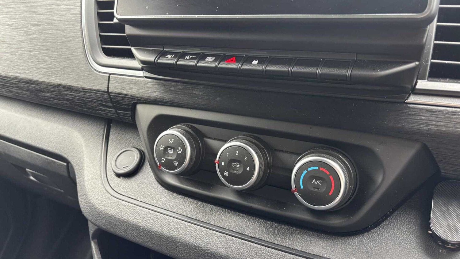 Used Renault Trafic 2024 for sale - 77858434: Photo 33