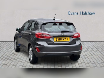 Used Ford Fiesta 2018 for sale - 79428998: Photo