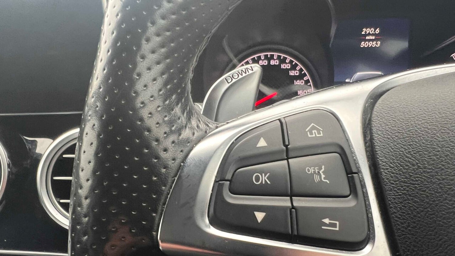 Used Mercedes-Benz C Class 2017 for sale - 77860610: Photo 15